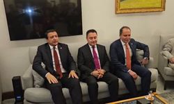 Meclis Kulisinde Sürpriz Üçlü Zirve: Yeni Seçim İttifakı Mı Geliyor?