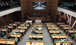 Üsküdar Belediyesi’nde Olaylı Seçim: 4 Turluk Krizin Ardından Sibel Tan Çetinkaya Kazandı!