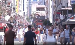 Üniversiteliler Gelecek Kaygısında: "Hem Okuyup Hem Çalışmak Zorundayız!"