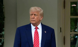 ABD'den Hürmüz Boğazı'nda İran Hedeflerine Geniş Çaplı Operasyon! Trump'tan Misilleme Uyarısı