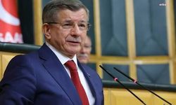 Ahmet Davutoğlu Hakkında Cumhurbaşkanına Hakaret Suçlamasıyla Soruşturma Başlatıldı