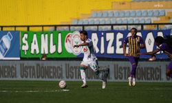Çaykur Rizespor Deplasmanda Eyüpspor'u Devirdi: Karadeniz Ekibi 10 Kişiyle Güldü!