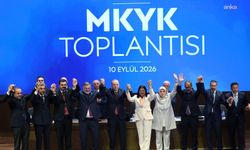 CHP'den İstifa Eden Foça Belediye Başkanı Saniye Bora Fıçı AK Parti'ye Katıldı