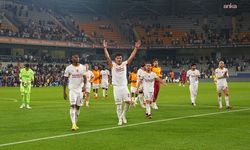 Nefes Kesan Gol Düellosu! Galatasaray Deplasmanda Başakşehir'i Gabriel Sara İle Yıktı