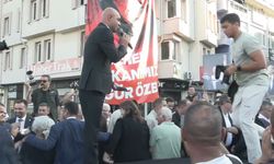 Özgür Özel Tekirdağ'da Meydan Okudu: "Biz Milletin Tarafındayız, Siz Neredesiniz?"