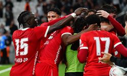 Beşiktaş Dolmabahçe'de Geçit Vermiyor: Başakşehir'i 2-0 Mağlup Etti