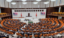 TBMM'de Basın Özgürlüğü Tartışması: "20 Ayda 10 Kanala El Konuldu"