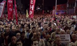 YENİ Parti Lideri Özgür Özel’den Halk TV Mitinginde Kılıçdaroğlu’na Sert Çıkış: "Timsah Gözyaşları Döküyorlar!"