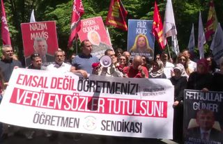 Hak arayan öğretmenlere Ankara'da sert müdahale: Kurtuluş Parkı barikatlarla kapatıldı!