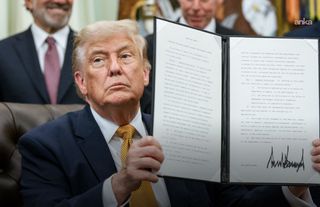 Beyaz Saray'da Deprem! Trump Canlı Yayında Yeni Belgeleri İfşa Etti: Tarihin En Büyük Seçim İhlali!