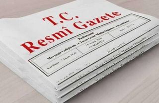 Gece Yarısı Kararnamesiyle Dev Operasyon! Çok Sayıda Kritik İsim Görevden Alındı, Listede Dev Şirketler ve Büyükelçiler