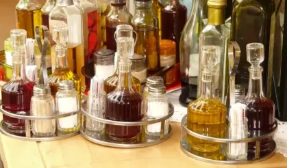 Doğal Ev Yapımı Alıç Sirkesi: Tarifi, Kullanım Yöntemleri ve Sağlığa Faydaları