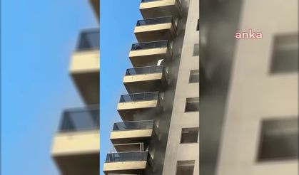 Alanya'da 12 katlı rezidansta çıkan yangında mahsur kalan 4 işçi kurtarıdı