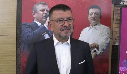 Veli Ağbaba: "Milli iradeye karşı yapılan bu darbe girişimine karşı ayakta olmaya devam edeceğiz"