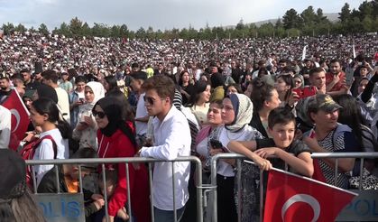 İnönü Üniversitesi’nde SOLOTÜRK gösterisi gerçekleştirildi