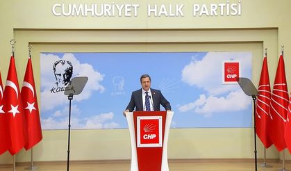 CHP'li Deniz Yücel: Cuntacı bir anlayışla yapılan anayasa 86 milyon için yapılmıyor