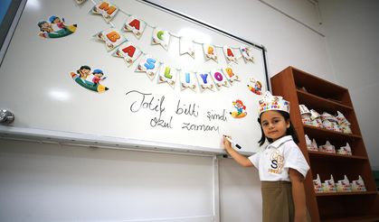 Türkiye genelindeki yaklaşık 18 milyon öğrenci dersbaşı yaptı