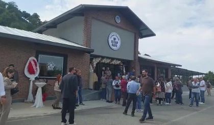 Fındıklı’da Volkan Konak’ın İsmini Taşıyan Kitap Kafe Açıldı