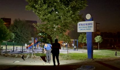 Battalgazi’de çocuk parkı yanında silahlı kavga: 3 yaralı