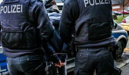 Almanya’da 14 yaşındaki Suriyeli çocuk 200 farklı suçtan tutuklandı