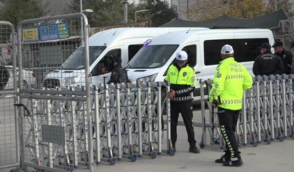 Malatya’da 116 sanıklı çete davası spor salonunda görülüyor