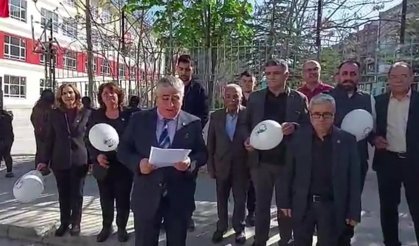 CHP Yeşilyurt İlçe Örgütü'nden 23 Nisan'da anlamlı anma: 'Masumiyetin simgesi balonları gökyüzüne uğurlarken büyük boşluğu yüreğimizde hissediyoruz'