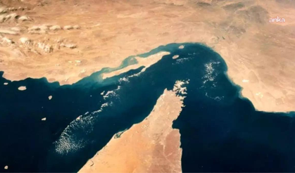 Hürmüz Boğazı'nda Sıcak Saatler: İran Botu Konteyner Gemisini Vurdu!