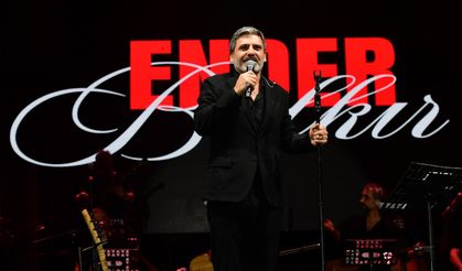 Ender Balkır türküleri Malatya'yı salladı: Sahnedeki sürpriz istek herkesi duygulandırdı!