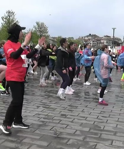 İstanbul’u Koşuyorum Asya Etabı’nda Üsküdar Rüzgarı: Yaklaşık 4 Bin Sporcu Tarihe Karşı Yarıştı!