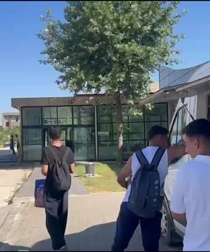 Adıyaman Belediyesi'nden YKS Öncesi Büyük Jest: Sınav Merkezlerinde Yüzleri Güldüren Hareket!