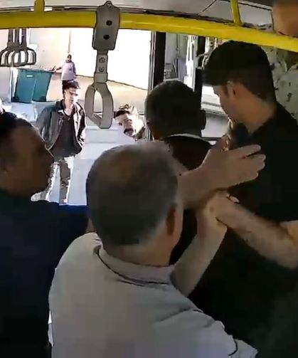 Malatya’da can pazarı: Kahraman şoför rotayı hastaneye kırdı!