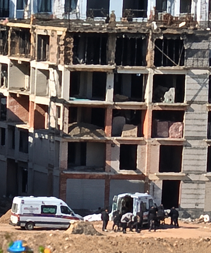 Malatya’da İnşaattan Düşen İsfendi Özmen Hayatını Kaybetti