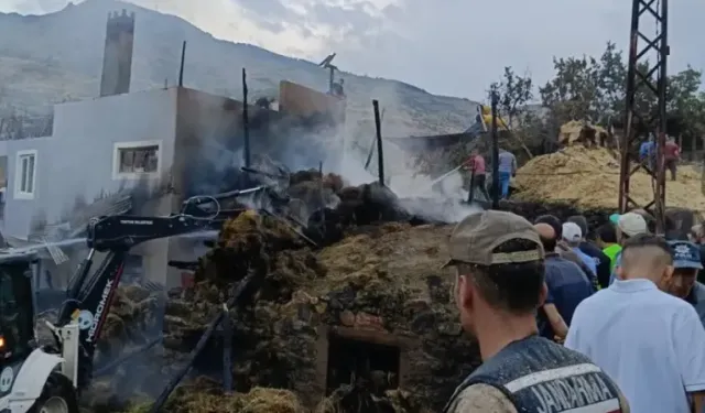 Erzurum'da çıkan yangında ev, ahır ve samanlık zarar gördü