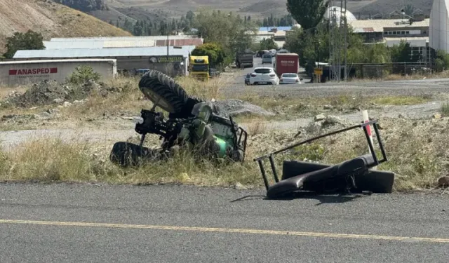 Minibüs ve ATV Çarpıştı: 1 Hayat Söndü