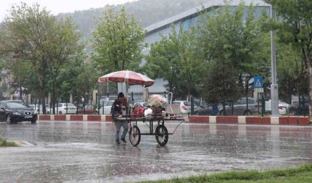 Meteoroloji: Yurdun önemli bir bölümünde yağış bekleniyor