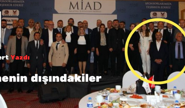 Sahnenin Dışındakiler