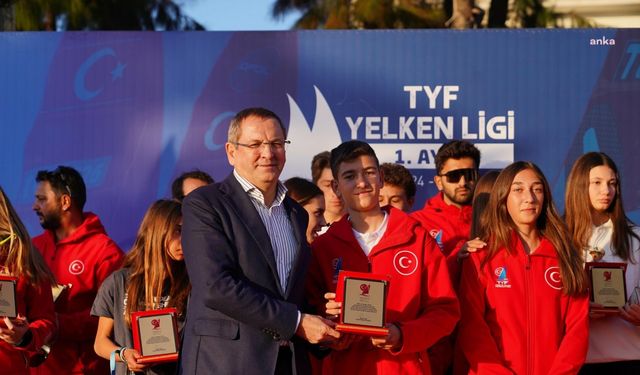 TYF Yelken Ligi 1. Ayak IQ FOIL-TECHNO 293 yarışları Ayvalık'ta başladı