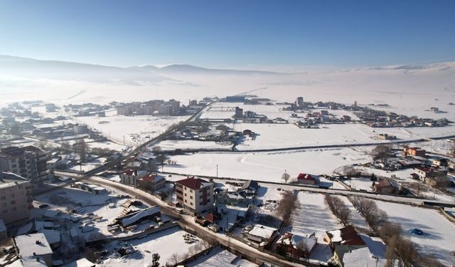 Ardahan Göle'de termometreler gece eksi 24'ü gösterdi