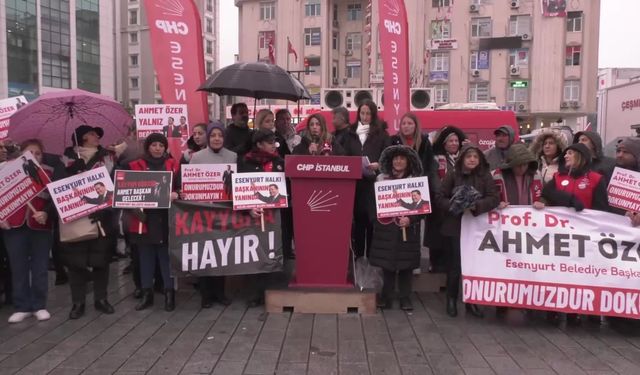 CHP'nin 'Demokrasi Nöbeti' sürüyor