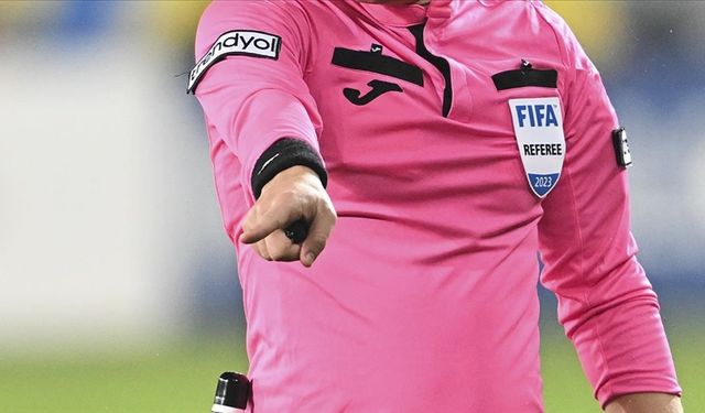 Süper Lig’de 8. hafta hakemleri açıklandı: Derbiyi Yasin Kol yönetece