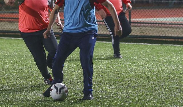 Erzurum'da sahada kalp krizi geçiren kişi öldü