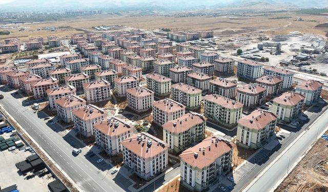 Malatya'da 101 bin 443 konutun ihalesi yapıldı