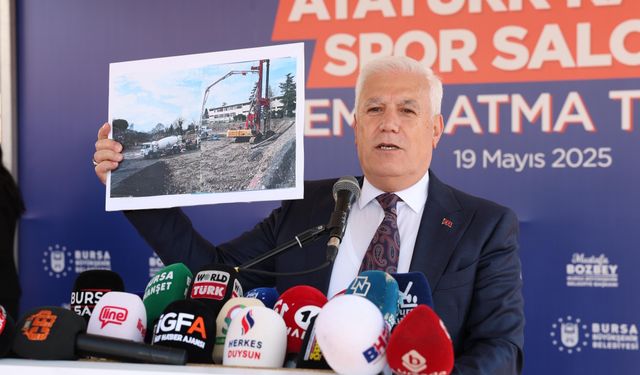 Bursa Büyükşehir Belediyesi, Atatürk Spor Salonu’nun temelini düzenlenen törenle attı 