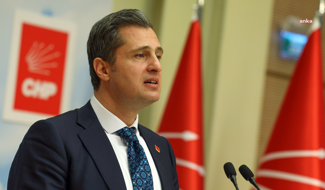 Deniz Yücel'den Bakan Yerlikaya'ya otobüs tepkisi: "Görev tanımınızda montajcılık mı var?"