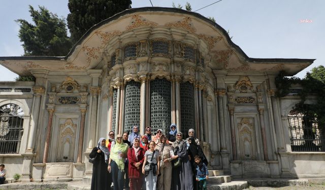 Eyüpsultan Belediyesi'nden annelere özel kültür gezisi 