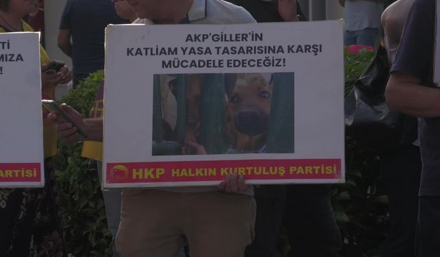 İzmir Yaşam Hakkı Savunucuları Karşıyaka’da yürüdü... "Yaşam hakkı engellenemez” 
