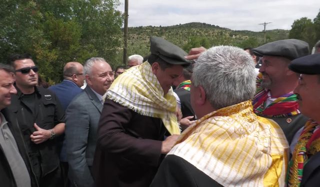 Manisa Büyükşehir Belediye Başkanı Zeyrek, Geleneksel 2. Kültür Şöleni’ne katıldı