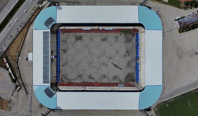 Erzurumspor FK, yeni sezonda rakiplerini hibrit çim zeminde karşılayacak
