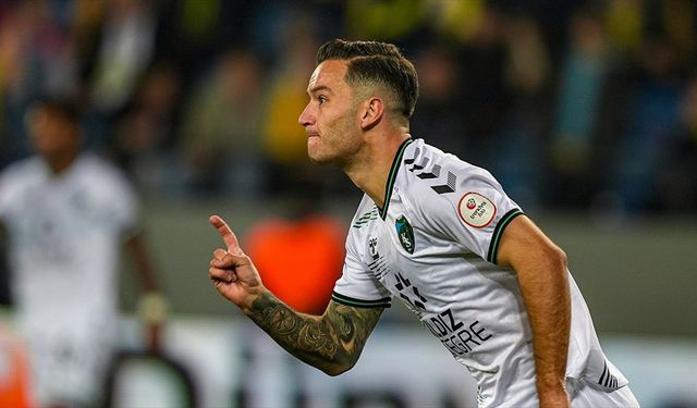 Kocaelispor'un forveti Oğulcan Çağlayan'dan "yola devam" paylaşımı