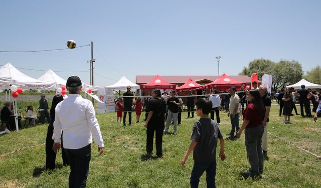 Muş'ta çocuklar Büyük Aile Festivali'nde doyasıya eğlendi
